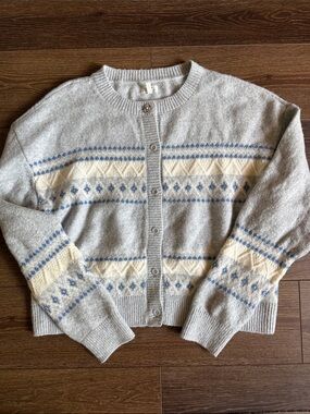 Women's Light Gray Fair Isle Button-Up Sweater Cardigan